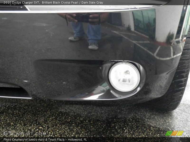 Brilliant Black Crystal Pearl / Dark Slate Gray 2010 Dodge Charger SXT