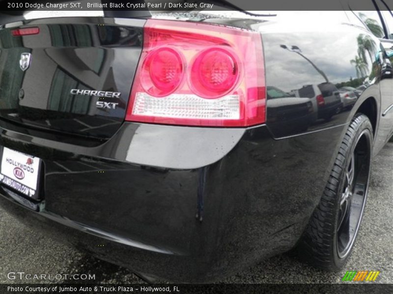 Brilliant Black Crystal Pearl / Dark Slate Gray 2010 Dodge Charger SXT