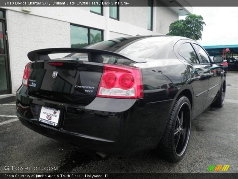Brilliant Black Crystal Pearl / Dark Slate Gray 2010 Dodge Charger SXT
