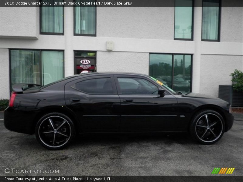 Brilliant Black Crystal Pearl / Dark Slate Gray 2010 Dodge Charger SXT