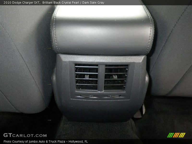 Brilliant Black Crystal Pearl / Dark Slate Gray 2010 Dodge Charger SXT