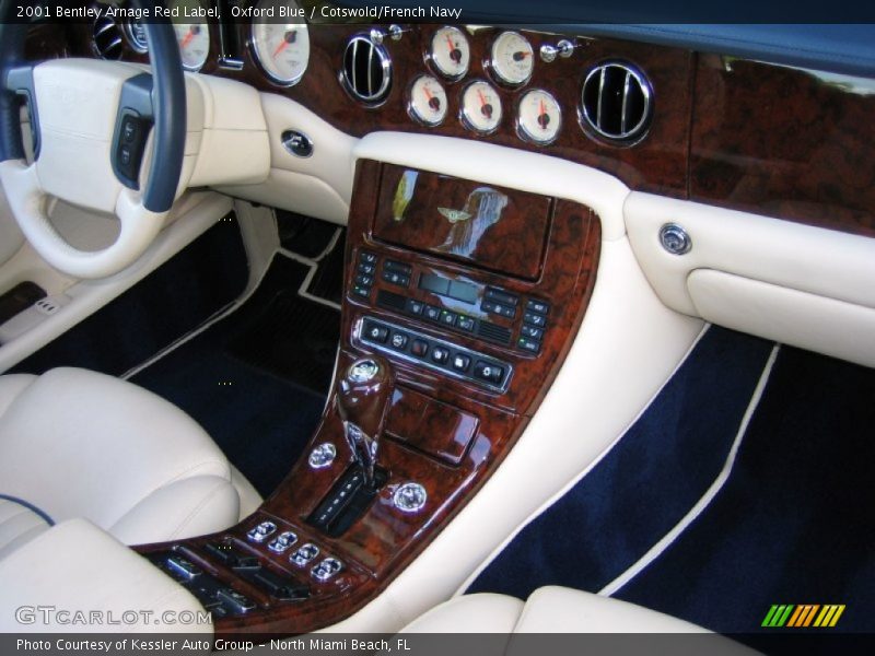 Controls of 2001 Arnage Red Label