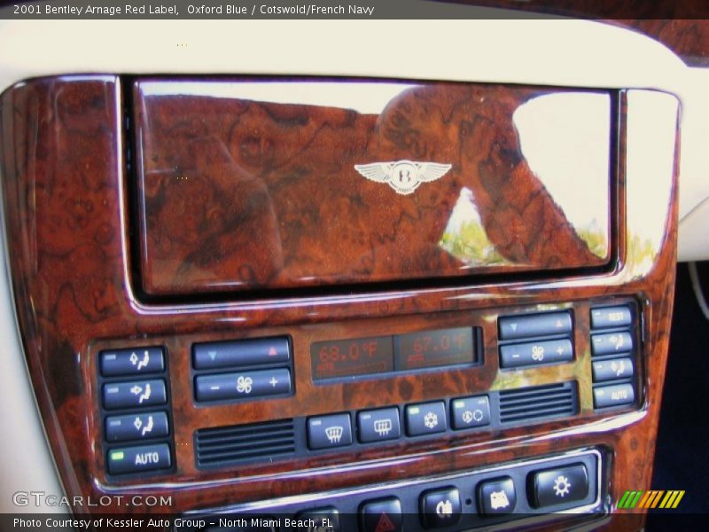 Controls of 2001 Arnage Red Label