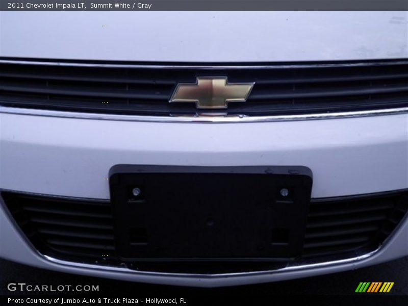 Summit White / Gray 2011 Chevrolet Impala LT