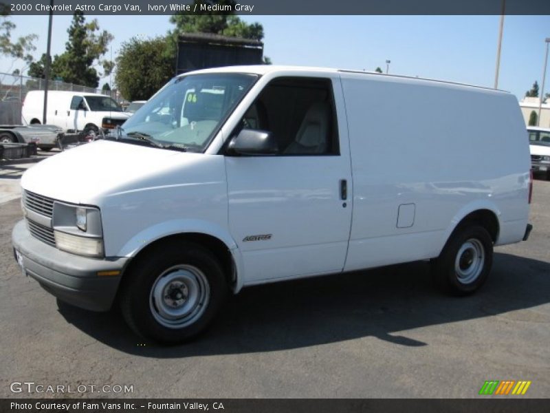 Ivory White / Medium Gray 2000 Chevrolet Astro Cargo Van