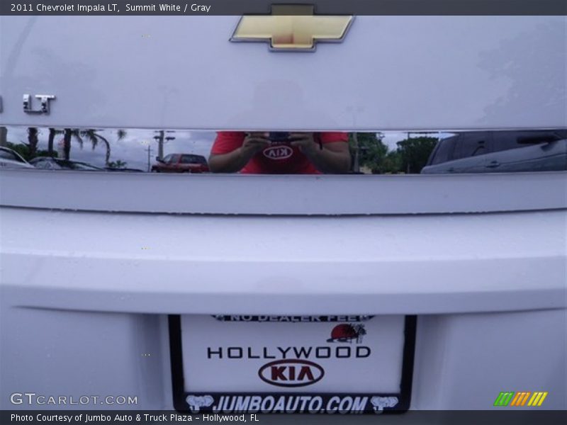 Summit White / Gray 2011 Chevrolet Impala LT