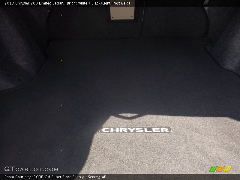 Bright White / Black/Light Frost Beige 2013 Chrysler 200 Limited Sedan