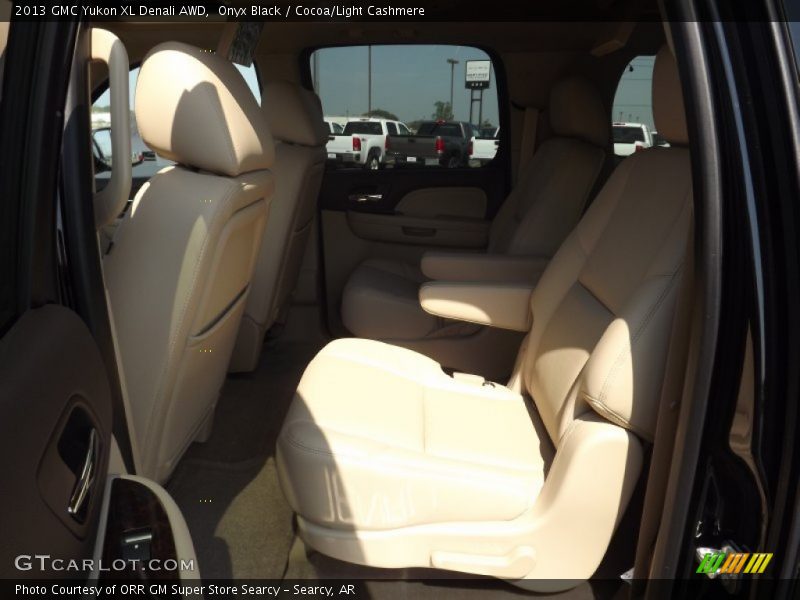 Onyx Black / Cocoa/Light Cashmere 2013 GMC Yukon XL Denali AWD