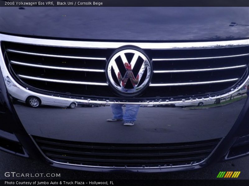 Black Uni / Cornsilk Beige 2008 Volkswagen Eos VR6
