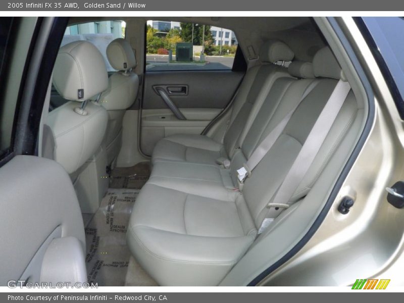  2005 FX 35 AWD Willow Interior