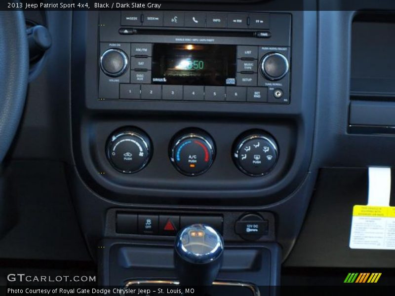 Black / Dark Slate Gray 2013 Jeep Patriot Sport 4x4