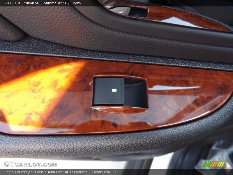 Summit White / Ebony 2013 GMC Yukon SLE