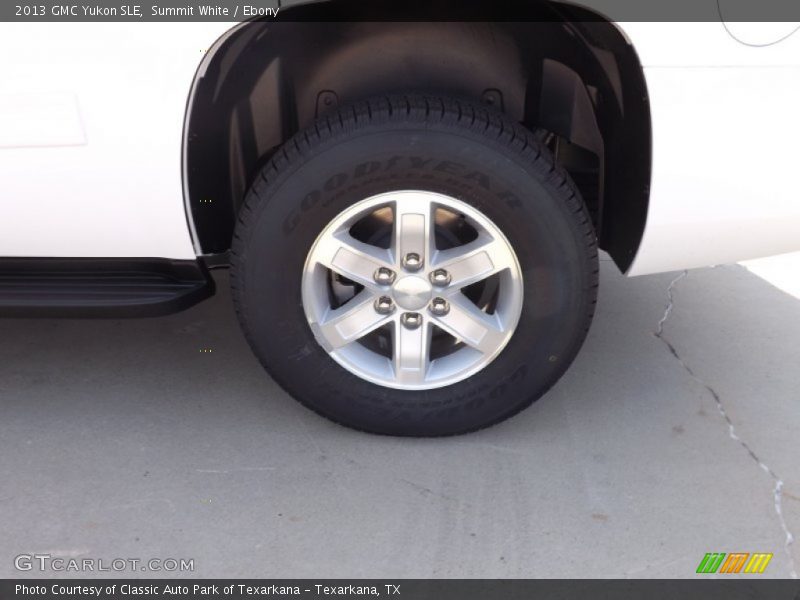 Summit White / Ebony 2013 GMC Yukon SLE