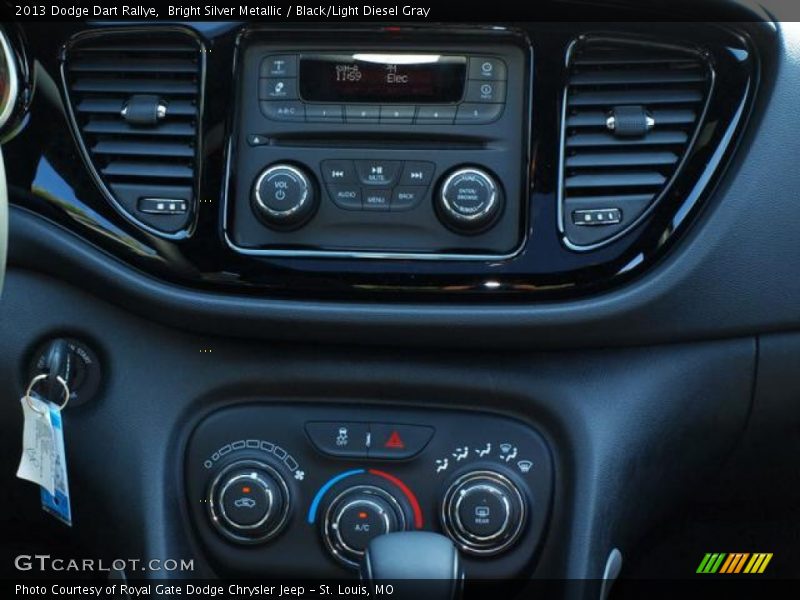 Bright Silver Metallic / Black/Light Diesel Gray 2013 Dodge Dart Rallye
