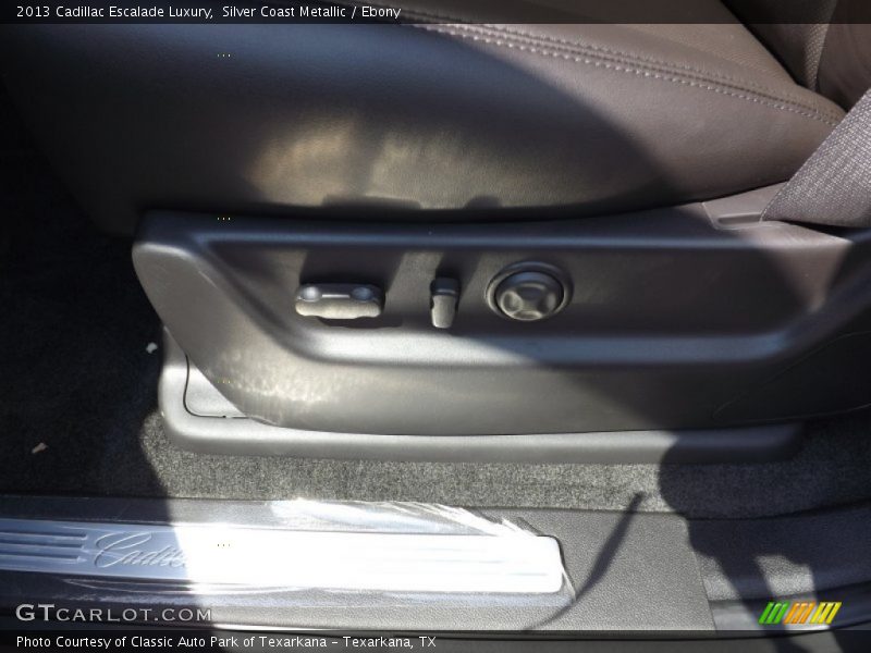Silver Coast Metallic / Ebony 2013 Cadillac Escalade Luxury