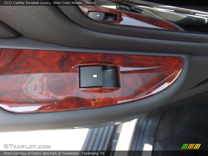 Silver Coast Metallic / Ebony 2013 Cadillac Escalade Luxury