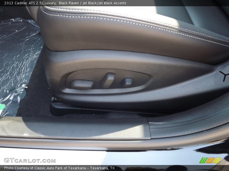 Controls of 2013 ATS 2.5L Luxury