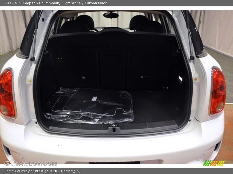 Light White / Carbon Black 2012 Mini Cooper S Countryman