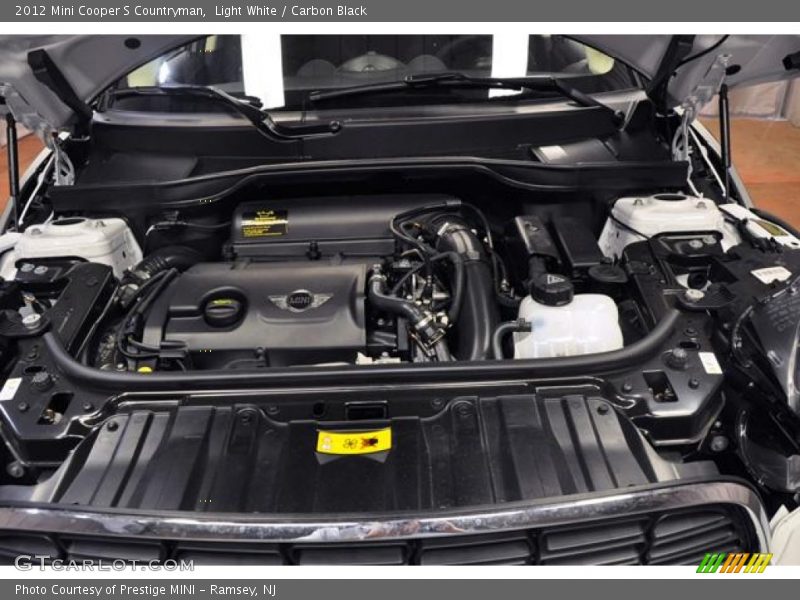 Light White / Carbon Black 2012 Mini Cooper S Countryman