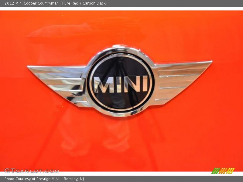 Pure Red / Carbon Black 2012 Mini Cooper Countryman