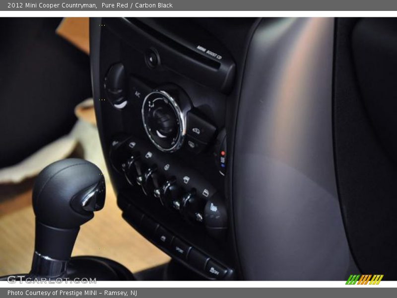 Pure Red / Carbon Black 2012 Mini Cooper Countryman