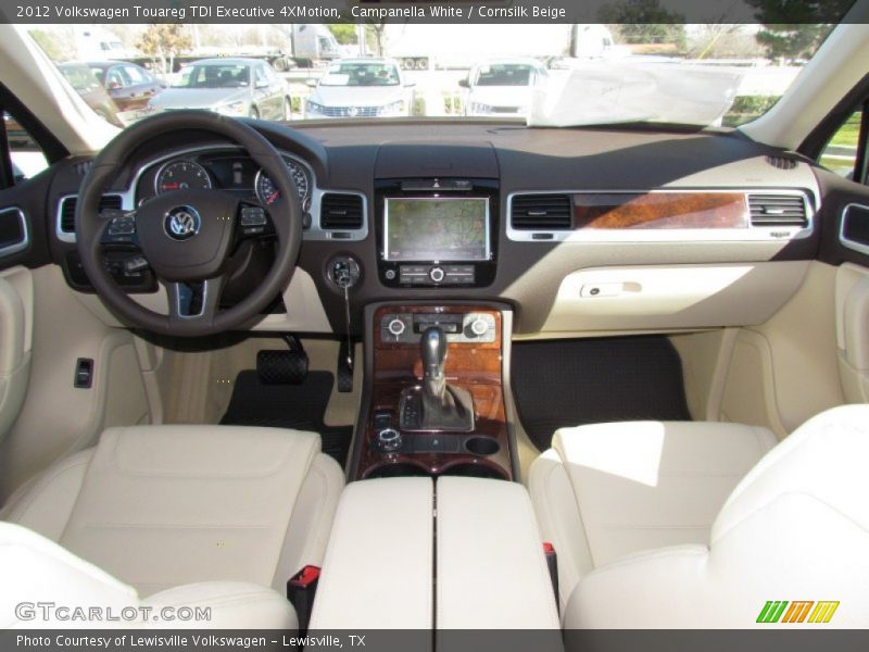 Campanella White / Cornsilk Beige 2012 Volkswagen Touareg TDI Executive 4XMotion