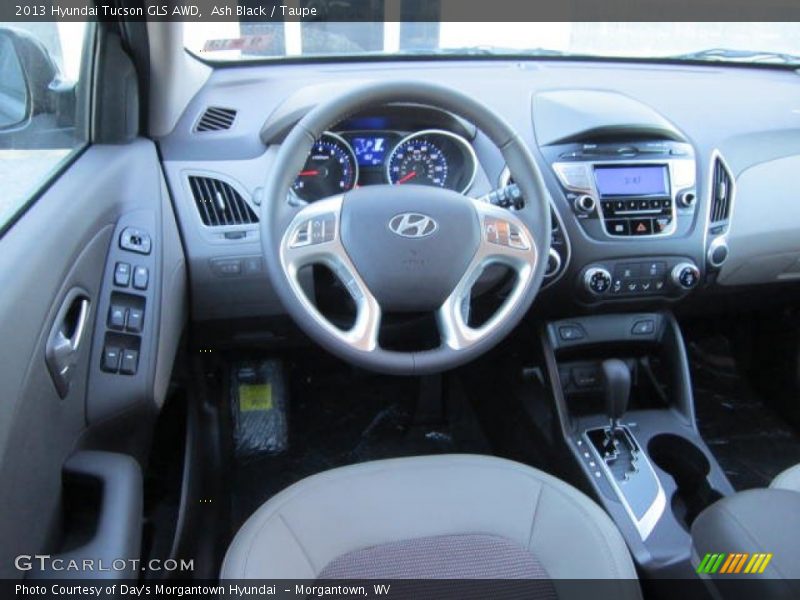 Ash Black / Taupe 2013 Hyundai Tucson GLS AWD