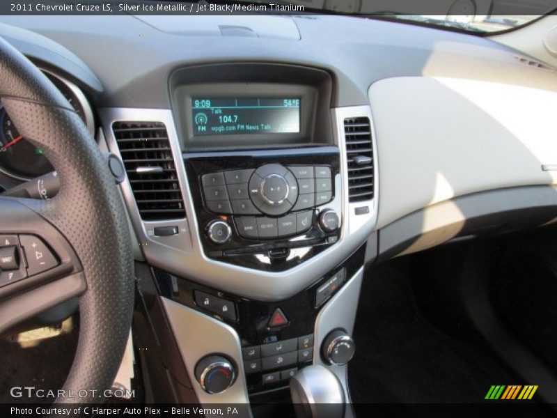 Silver Ice Metallic / Jet Black/Medium Titanium 2011 Chevrolet Cruze LS