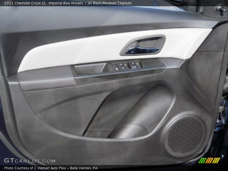 Imperial Blue Metallic / Jet Black/Medium Titanium 2011 Chevrolet Cruze LS