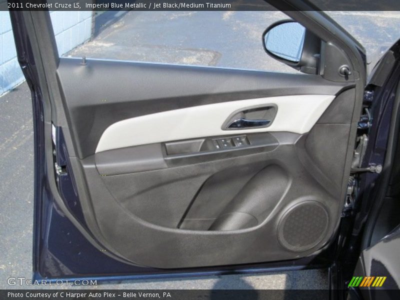 Imperial Blue Metallic / Jet Black/Medium Titanium 2011 Chevrolet Cruze LS