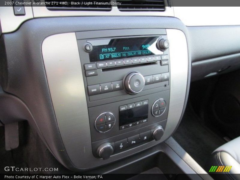 Black / Light Titanium/Ebony 2007 Chevrolet Avalanche Z71 4WD