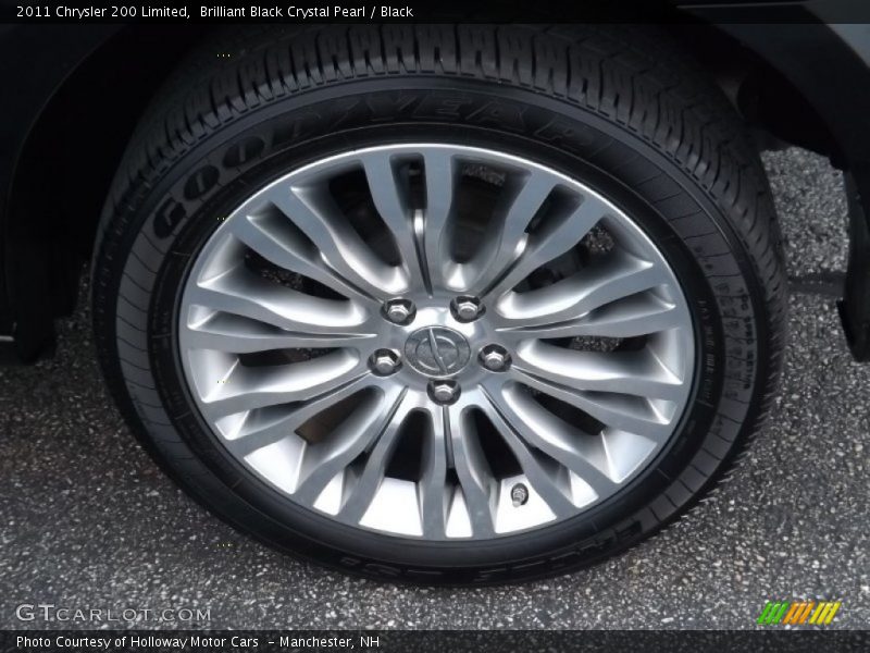 Brilliant Black Crystal Pearl / Black 2011 Chrysler 200 Limited
