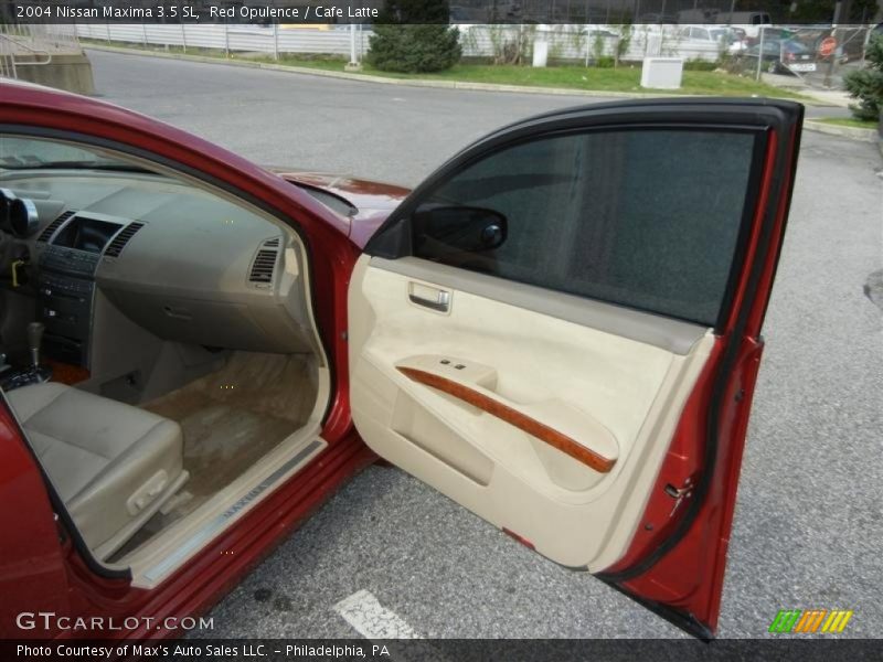 Red Opulence / Cafe Latte 2004 Nissan Maxima 3.5 SL