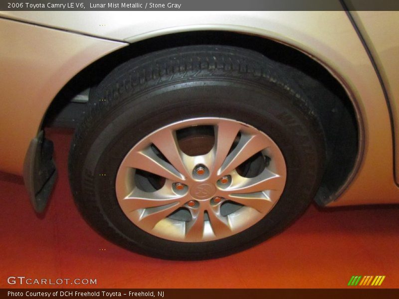 Lunar Mist Metallic / Stone Gray 2006 Toyota Camry LE V6