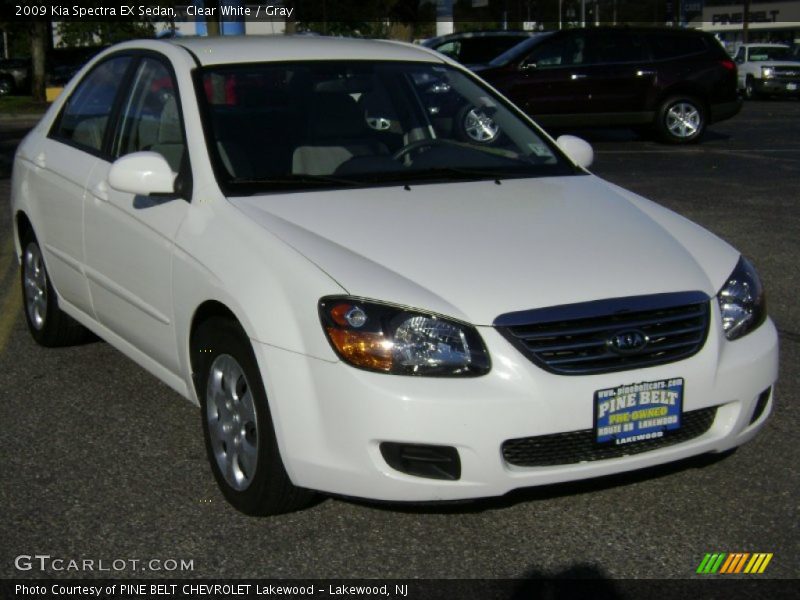 Clear White / Gray 2009 Kia Spectra EX Sedan