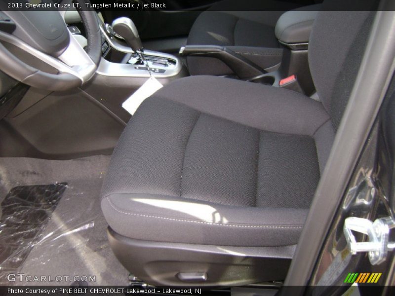 Tungsten Metallic / Jet Black 2013 Chevrolet Cruze LT