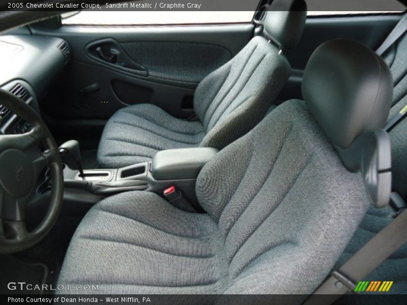 Sandrift Metallic / Graphite Gray 2005 Chevrolet Cavalier Coupe