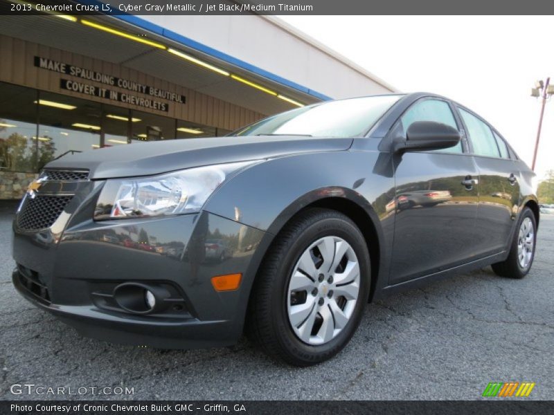 Cyber Gray Metallic / Jet Black/Medium Titanium 2013 Chevrolet Cruze LS