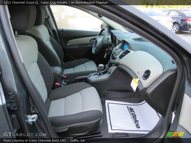 Cyber Gray Metallic / Jet Black/Medium Titanium 2013 Chevrolet Cruze LS