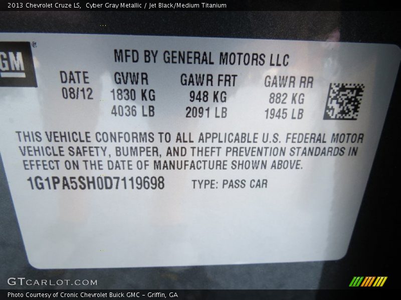 Cyber Gray Metallic / Jet Black/Medium Titanium 2013 Chevrolet Cruze LS