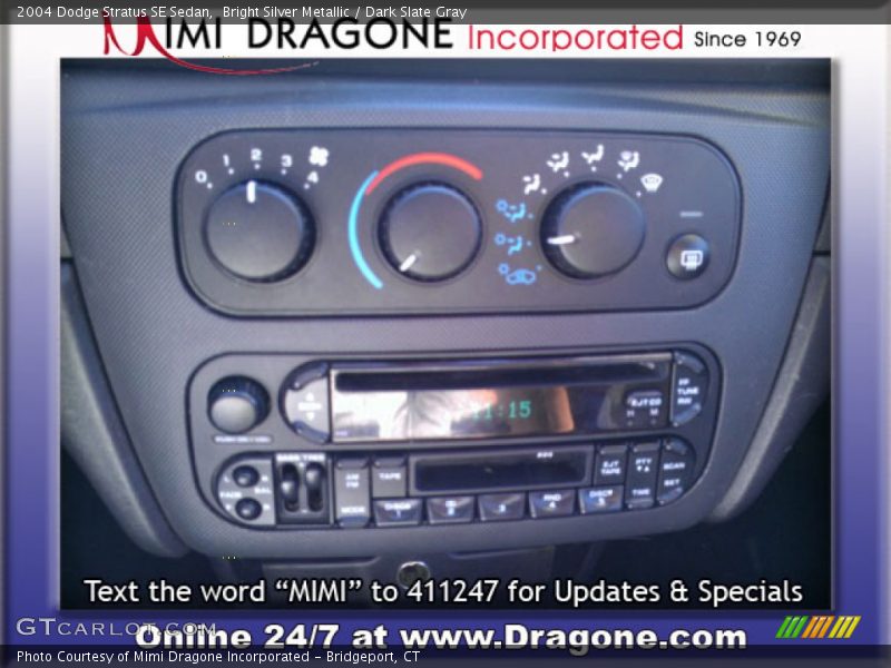 Bright Silver Metallic / Dark Slate Gray 2004 Dodge Stratus SE Sedan