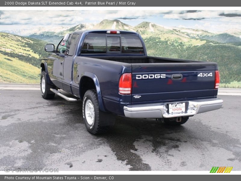 Patriot Blue Pearl / Mist Gray 2000 Dodge Dakota SLT Extended Cab 4x4