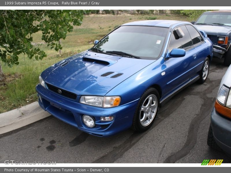 Front 3/4 View of 1999 Impreza RS Coupe