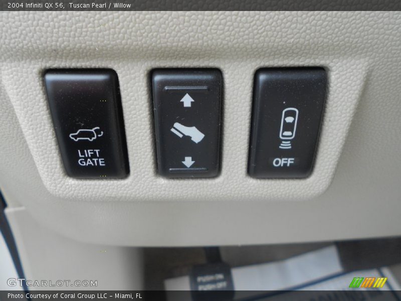 Tuscan Pearl / Willow 2004 Infiniti QX 56