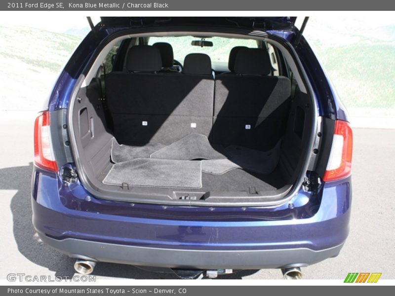 Kona Blue Metallic / Charcoal Black 2011 Ford Edge SE