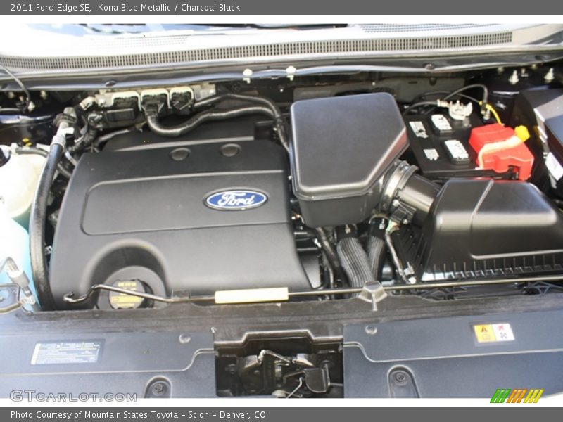 Kona Blue Metallic / Charcoal Black 2011 Ford Edge SE