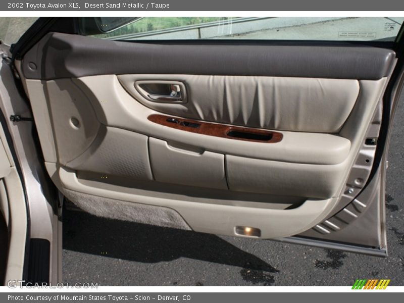 Desert Sand Metallic / Taupe 2002 Toyota Avalon XLS
