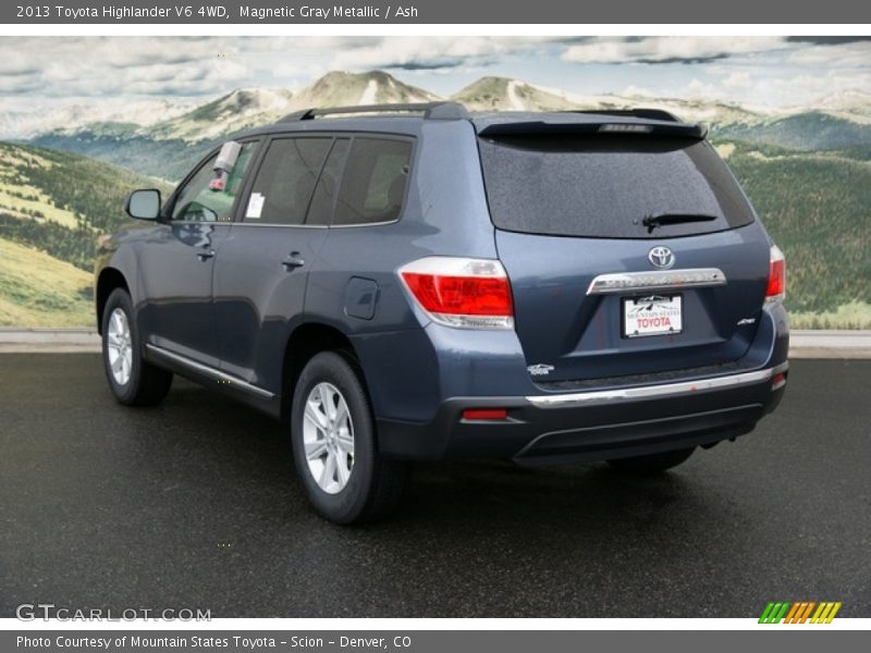 Magnetic Gray Metallic / Ash 2013 Toyota Highlander V6 4WD