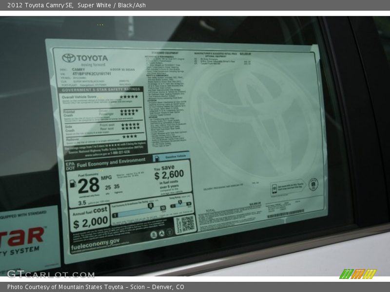 Super White / Black/Ash 2012 Toyota Camry SE