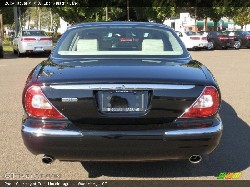 Ebony Black / Sand 2004 Jaguar XJ XJ8